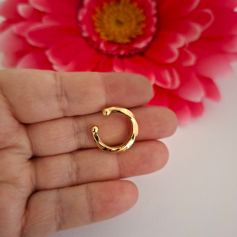 Ear Cuff Baño de Oro