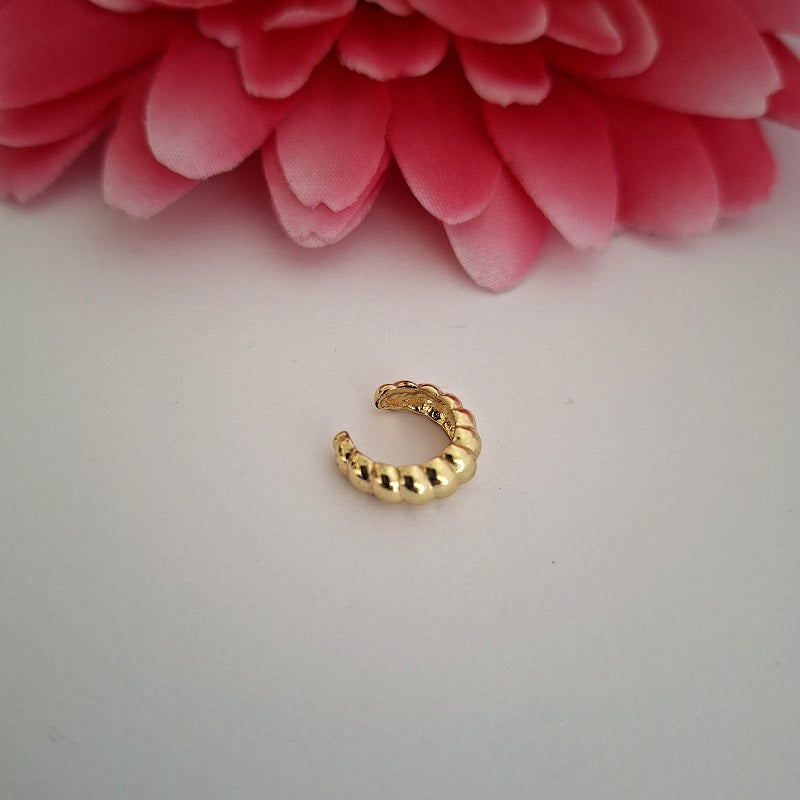 Ear Cuff Baño de Oro